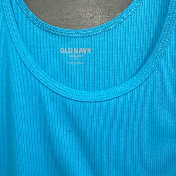 Women’s Ribbed Tank Top - Picture 3 of 3